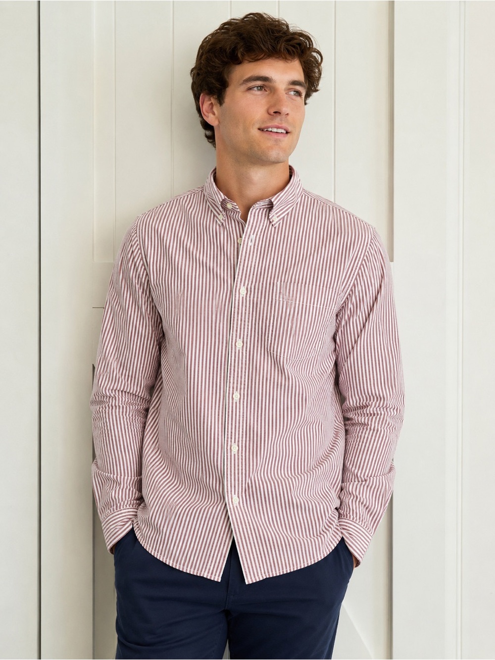 NWT American Eagle Men’s L Super Soft Red White Stripe Button Down Shirt